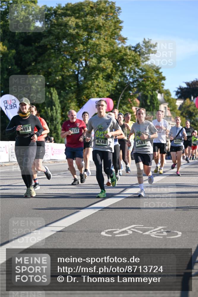 07.09.2025 - BARMER Alsterlauf Dr. Thomas Lammeyer http://msf.ph/oto/8713724 07.09.2025 09:45:45 Laufen 491, 312, 4748, 3481, 4554 meine-sportfotos.de