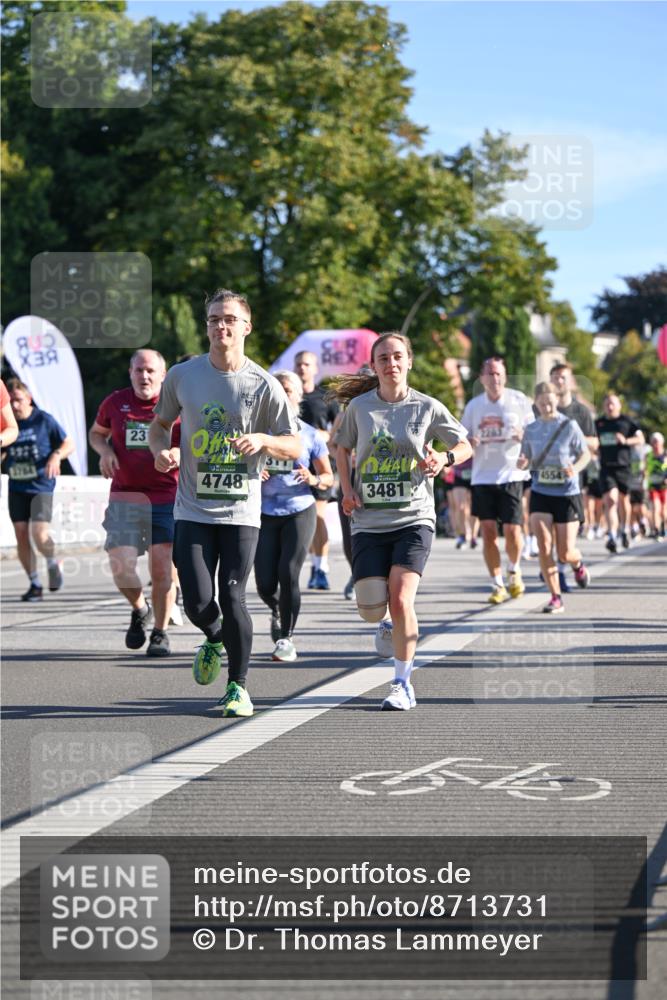 07.09.2025 - BARMER Alsterlauf Dr. Thomas Lammeyer http://msf.ph/oto/8713731 07.09.2025 09:45:46 Laufen 2, 23, 4748, 3481, 2283 meine-sportfotos.de
