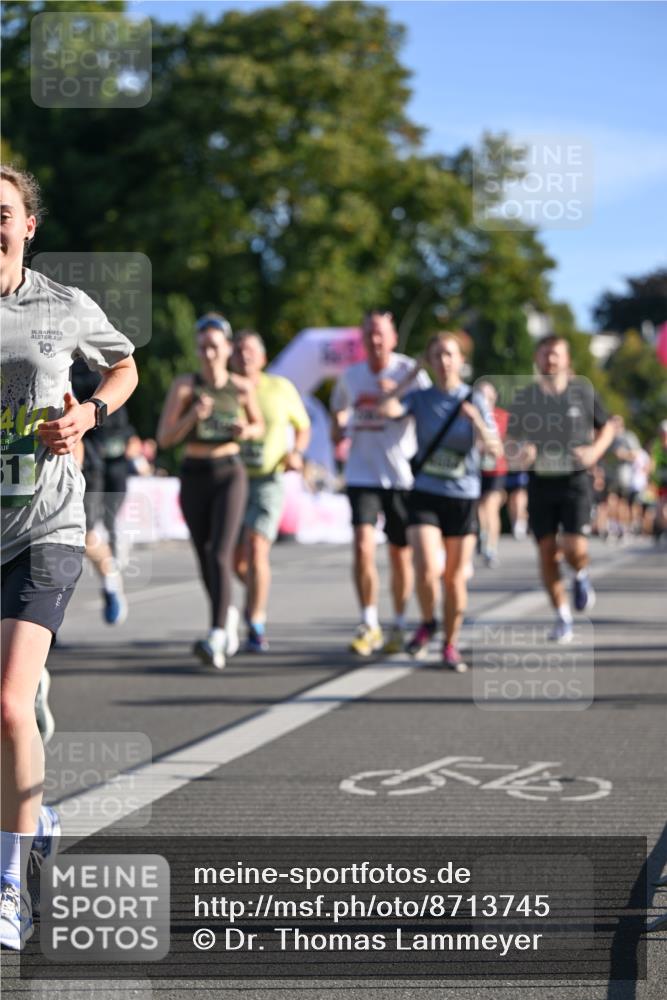 07.09.2025 - BARMER Alsterlauf Dr. Thomas Lammeyer http://msf.ph/oto/8713745 07.09.2025 09:45:48 Laufen 36, 10 meine-sportfotos.de