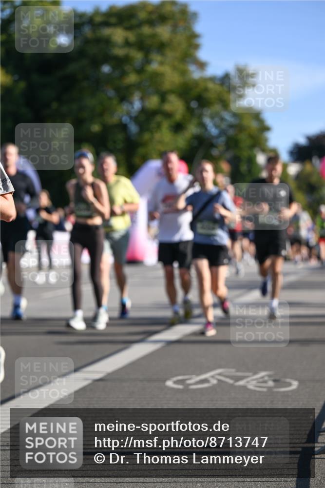 07.09.2025 - BARMER Alsterlauf Dr. Thomas Lammeyer http://msf.ph/oto/8713747 07.09.2025 09:45:48 Laufen  meine-sportfotos.de