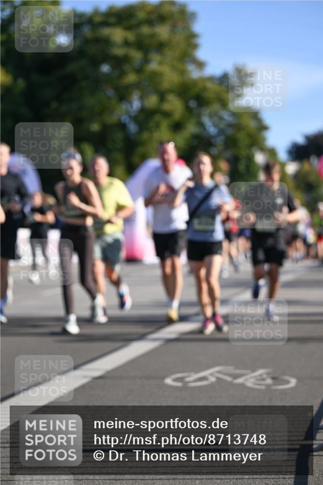 07.09.2025 - BARMER Alsterlauf Dr. Thomas Lammeyer http://msf.ph/oto/8713748 07.09.2025 09:45:48 Laufen  meine-sportfotos.de
