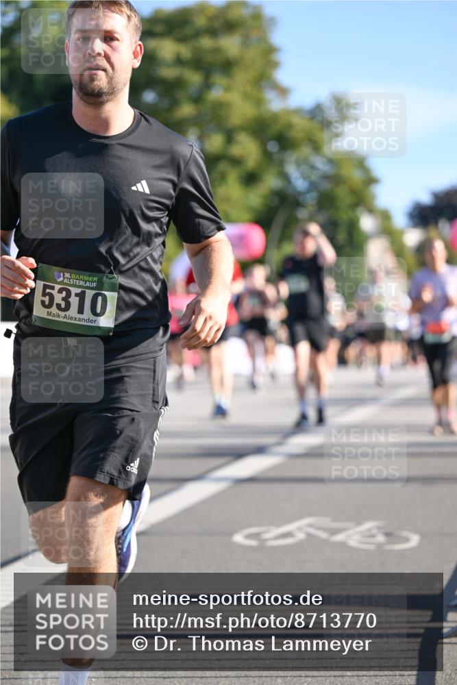 07.09.2025 - BARMER Alsterlauf Dr. Thomas Lammeyer http://msf.ph/oto/8713770 07.09.2025 09:45:51 Laufen 36, 5310, 44 meine-sportfotos.de