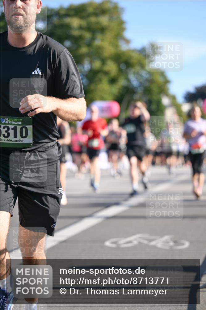 07.09.2025 - BARMER Alsterlauf Dr. Thomas Lammeyer http://msf.ph/oto/8713771 07.09.2025 09:45:52 Laufen 36, 6310, 664 meine-sportfotos.de