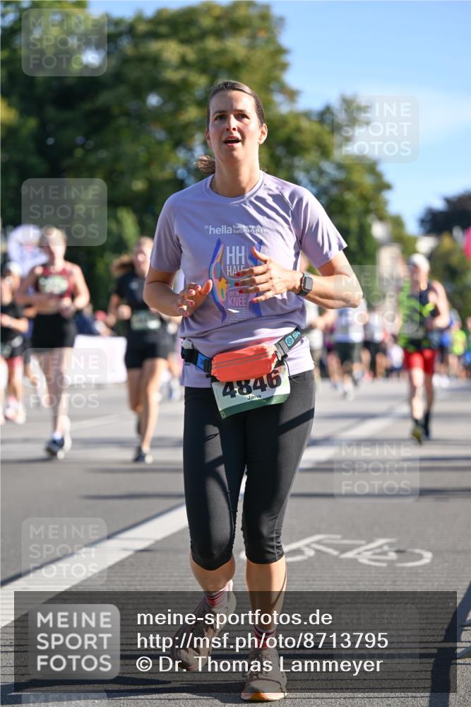07.09.2025 - BARMER Alsterlauf Dr. Thomas Lammeyer http://msf.ph/oto/8713795 07.09.2025 09:45:55 Laufen 3, 4846 meine-sportfotos.de