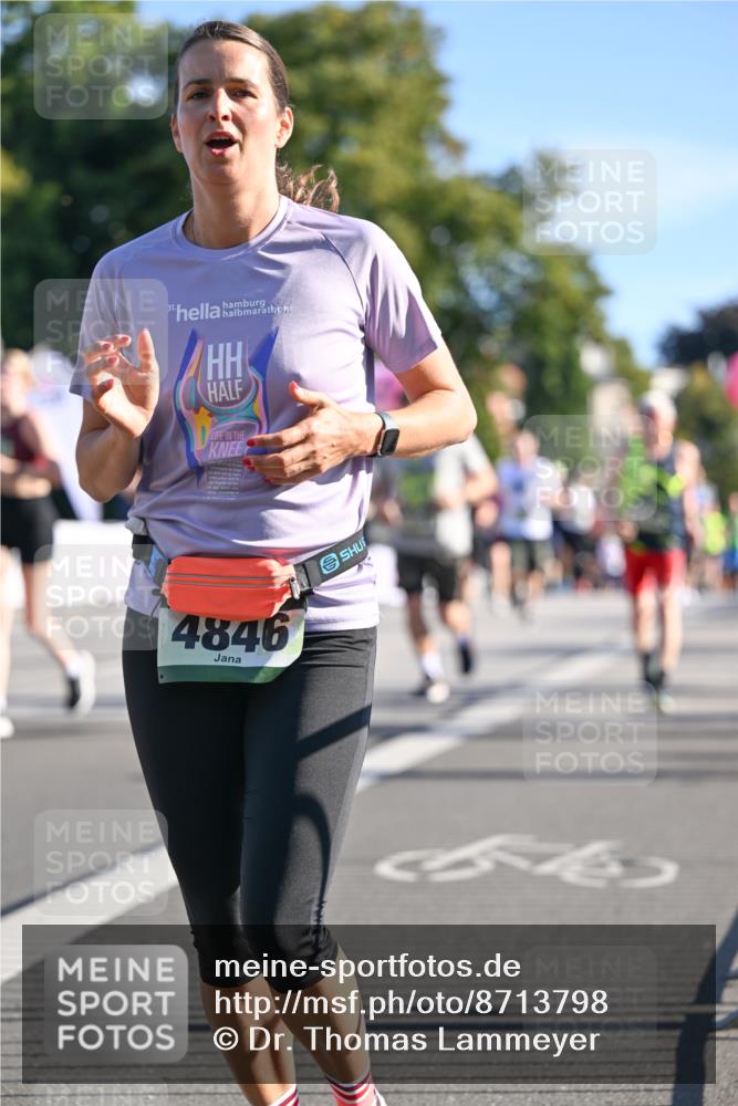 07.09.2025 - BARMER Alsterlauf Dr. Thomas Lammeyer http://msf.ph/oto/8713798 07.09.2025 09:45:56 Laufen 4846, 44 meine-sportfotos.de