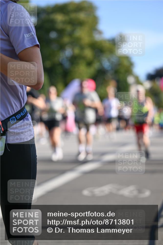 07.09.2025 - BARMER Alsterlauf Dr. Thomas Lammeyer http://msf.ph/oto/8713801 07.09.2025 09:45:56 Laufen  meine-sportfotos.de