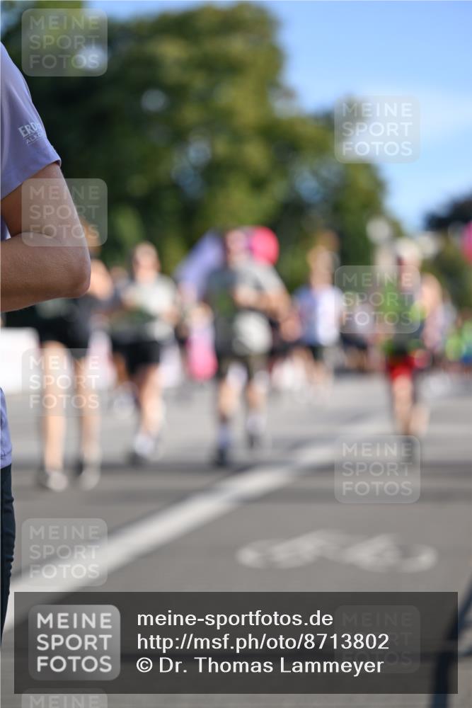 07.09.2025 - BARMER Alsterlauf Dr. Thomas Lammeyer http://msf.ph/oto/8713802 07.09.2025 09:45:56 Laufen  meine-sportfotos.de