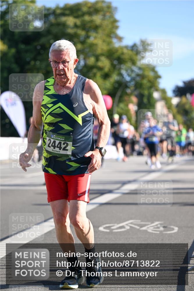 07.09.2025 - BARMER Alsterlauf Dr. Thomas Lammeyer http://msf.ph/oto/8713822 07.09.2025 09:46:00 Laufen 136, 2442 meine-sportfotos.de