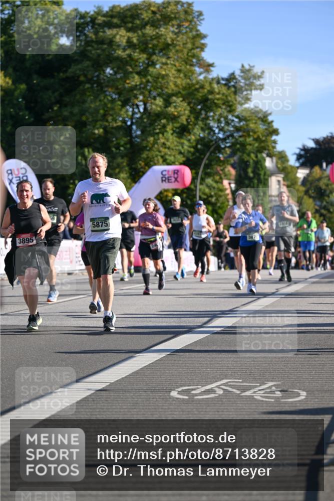 07.09.2025 - BARMER Alsterlauf Dr. Thomas Lammeyer http://msf.ph/oto/8713828 07.09.2025 09:46:01 Laufen 3895, 5875 meine-sportfotos.de