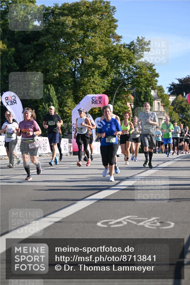 07.09.2025 - BARMER Alsterlauf Dr. Thomas Lammeyer http://msf.ph/oto/8713841 07.09.2025 09:46:03 Laufen 3722, 2403, 3833, 4393, 3879, 267, 14, 5956, 1394 meine-sportfotos.de