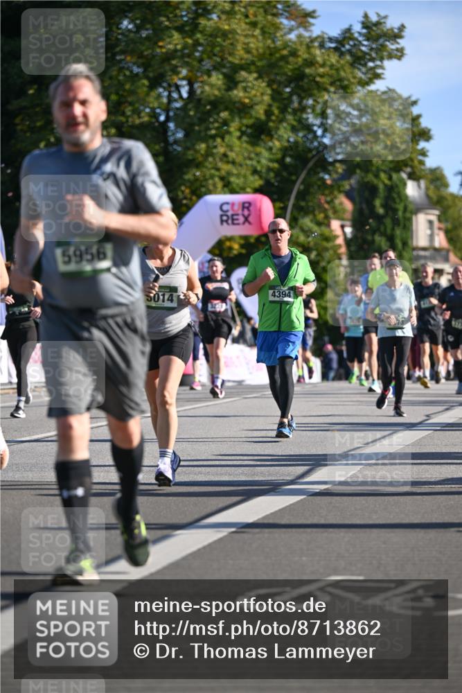 07.09.2025 - BARMER Alsterlauf Dr. Thomas Lammeyer http://msf.ph/oto/8713862 07.09.2025 09:46:08 Laufen 5956, 5014, 4394 meine-sportfotos.de