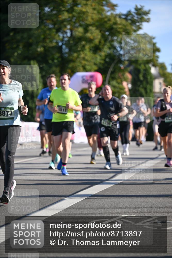 07.09.2025 - BARMER Alsterlauf Dr. Thomas Lammeyer http://msf.ph/oto/8713897 07.09.2025 09:46:13 Laufen 136, 3873 meine-sportfotos.de