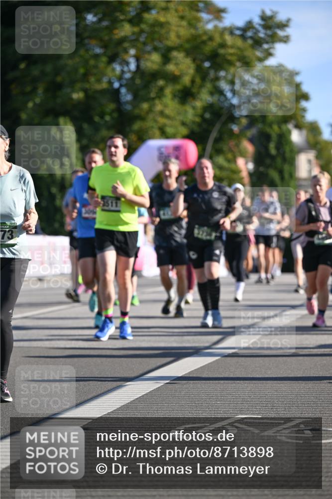 07.09.2025 - BARMER Alsterlauf Dr. Thomas Lammeyer http://msf.ph/oto/8713898 07.09.2025 09:46:14 Laufen 73, 9811 meine-sportfotos.de