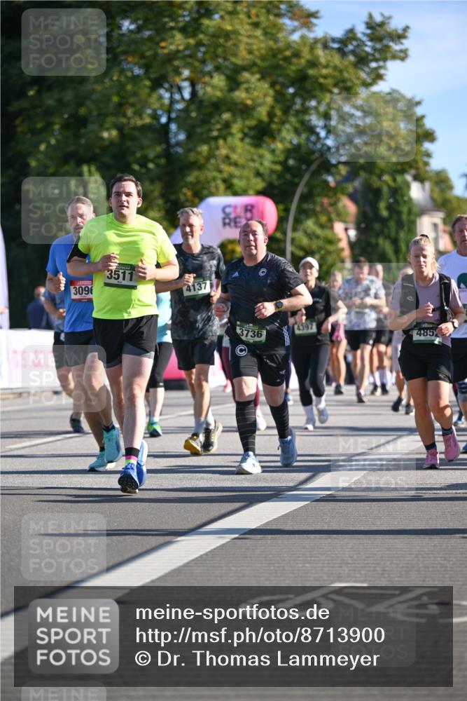 07.09.2025 - BARMER Alsterlauf Dr. Thomas Lammeyer http://msf.ph/oto/8713900 07.09.2025 09:46:14 Laufen 3511, 309, 4137, 3736, 4397, 485 meine-sportfotos.de