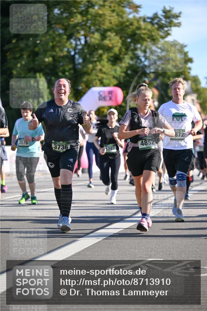 07.09.2025 - BARMER Alsterlauf Dr. Thomas Lammeyer http://msf.ph/oto/8713910 07.09.2025 09:46:16 Laufen 2575, 4852, 3736, 872 meine-sportfotos.de