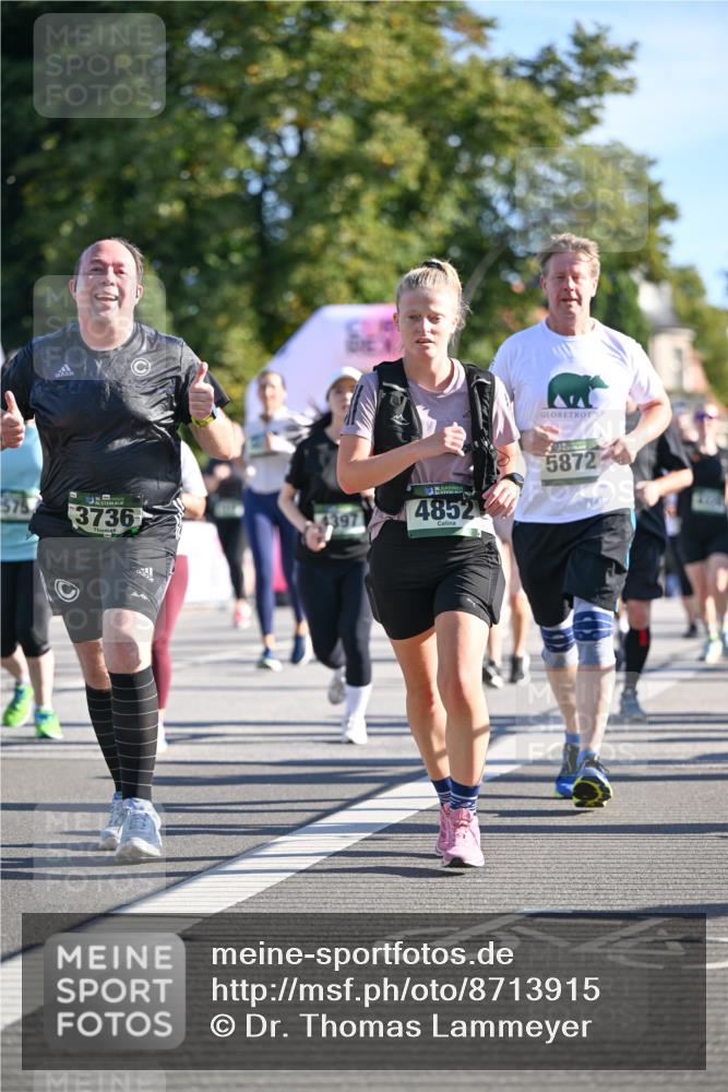 07.09.2025 - BARMER Alsterlauf Dr. Thomas Lammeyer http://msf.ph/oto/8713915 07.09.2025 09:46:16 Laufen 575, 3736, 36, 4852, 5872 meine-sportfotos.de