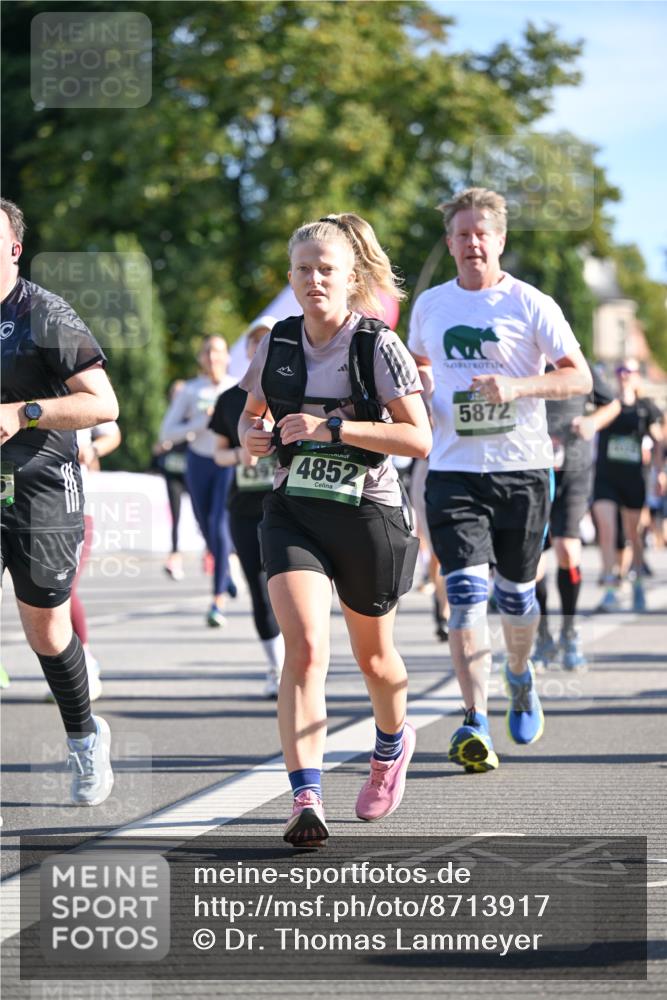 07.09.2025 - BARMER Alsterlauf Dr. Thomas Lammeyer http://msf.ph/oto/8713917 07.09.2025 09:46:17 Laufen 4852, 5872 meine-sportfotos.de