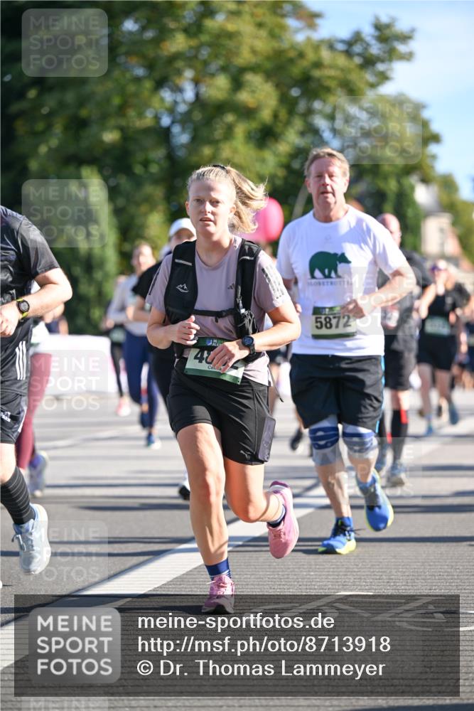 07.09.2025 - BARMER Alsterlauf Dr. Thomas Lammeyer http://msf.ph/oto/8713918 07.09.2025 09:46:17 Laufen 48, 32, 5872 meine-sportfotos.de