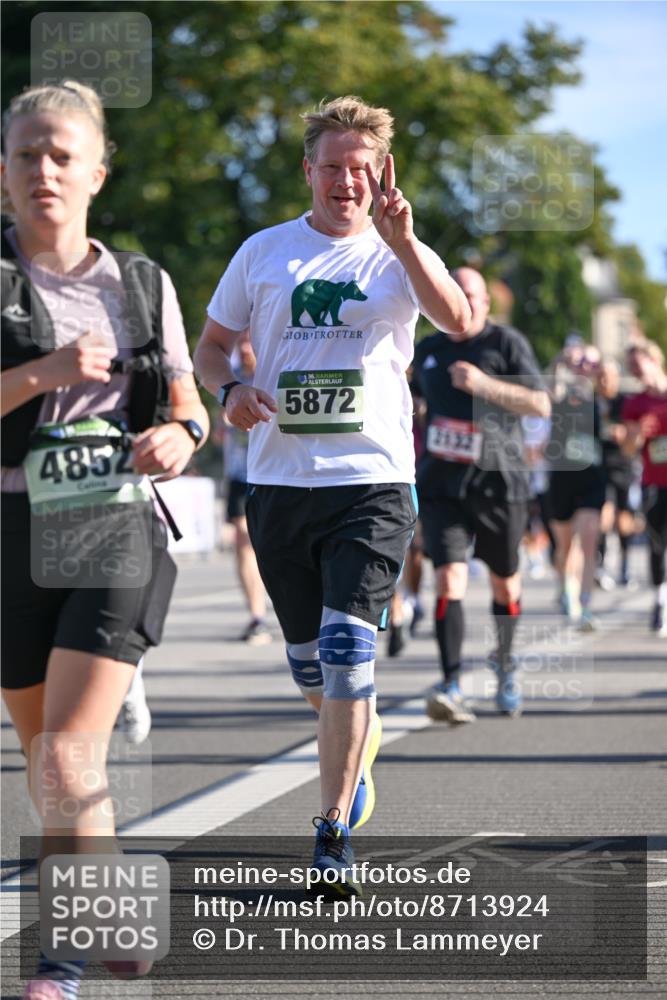 07.09.2025 - BARMER Alsterlauf Dr. Thomas Lammeyer http://msf.ph/oto/8713924 07.09.2025 09:46:18 Laufen 4852, 5872, 2132 meine-sportfotos.de