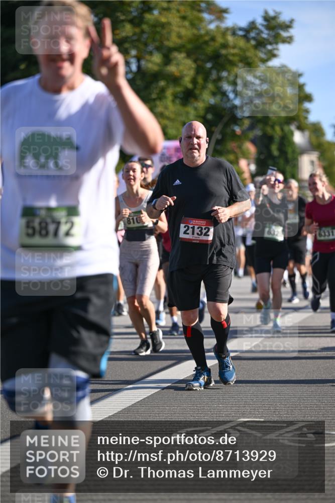 07.09.2025 - BARMER Alsterlauf Dr. Thomas Lammeyer http://msf.ph/oto/8713929 07.09.2025 09:46:19 Laufen 5872, 816, 2132, 632, 6331 meine-sportfotos.de
