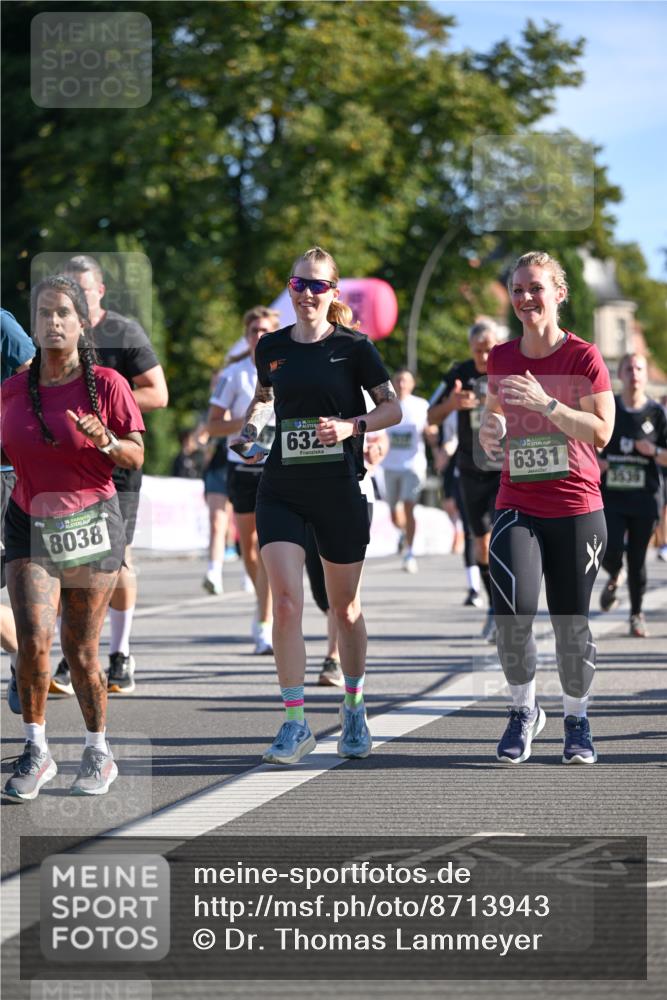07.09.2025 - BARMER Alsterlauf Dr. Thomas Lammeyer http://msf.ph/oto/8713943 07.09.2025 09:46:21 Laufen 8038, 6323, 6331 meine-sportfotos.de