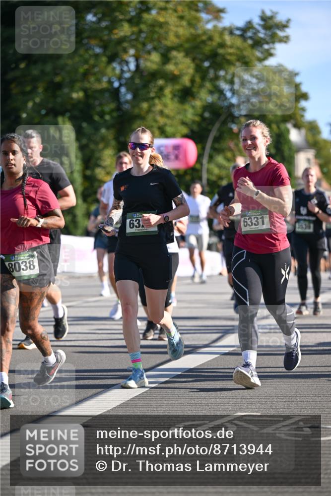 07.09.2025 - BARMER Alsterlauf Dr. Thomas Lammeyer http://msf.ph/oto/8713944 07.09.2025 09:46:21 Laufen 8038, 63, 6331, 36315 meine-sportfotos.de