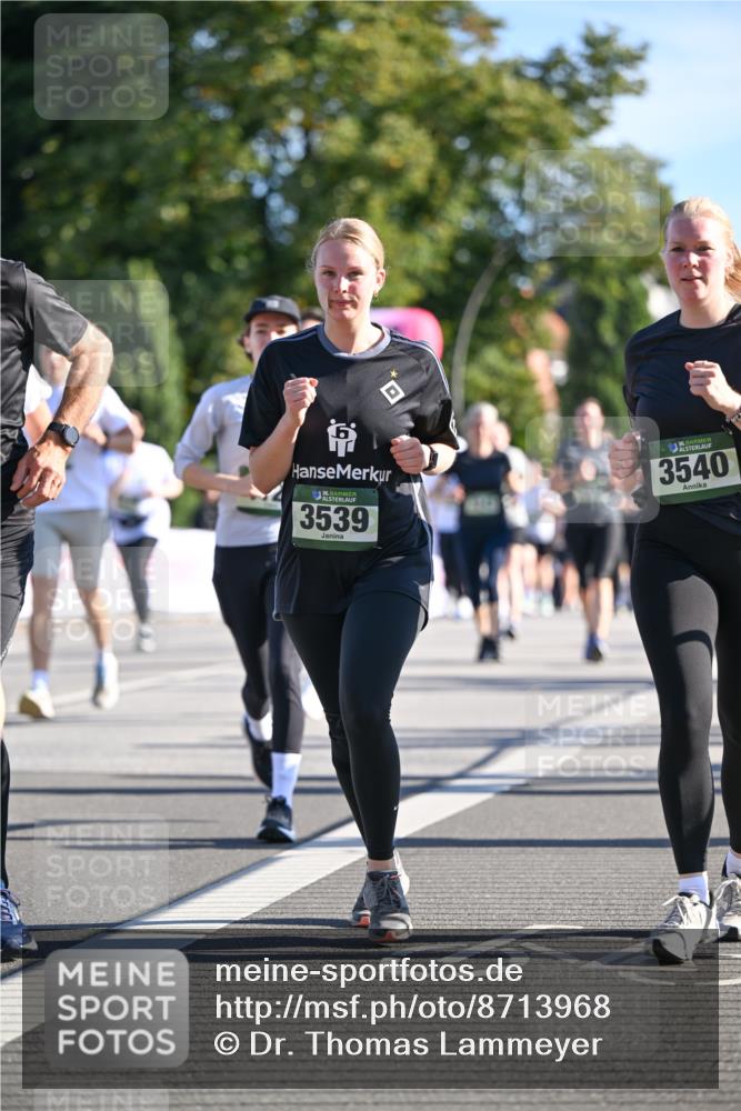 07.09.2025 - BARMER Alsterlauf Dr. Thomas Lammeyer http://msf.ph/oto/8713968 07.09.2025 09:46:25 Laufen 136, 3539, 36, 3540 meine-sportfotos.de