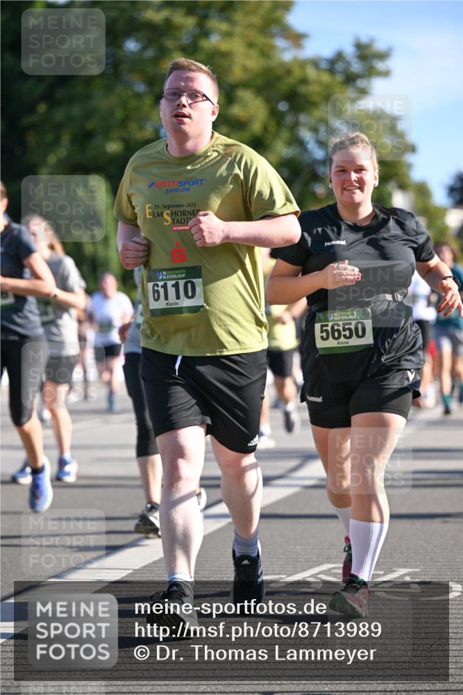 07.09.2025 - BARMER Alsterlauf Dr. Thomas Lammeyer http://msf.ph/oto/8713989 07.09.2025 09:46:31 Laufen 21, 2025, 36, 6110, 877, 5650 meine-sportfotos.de