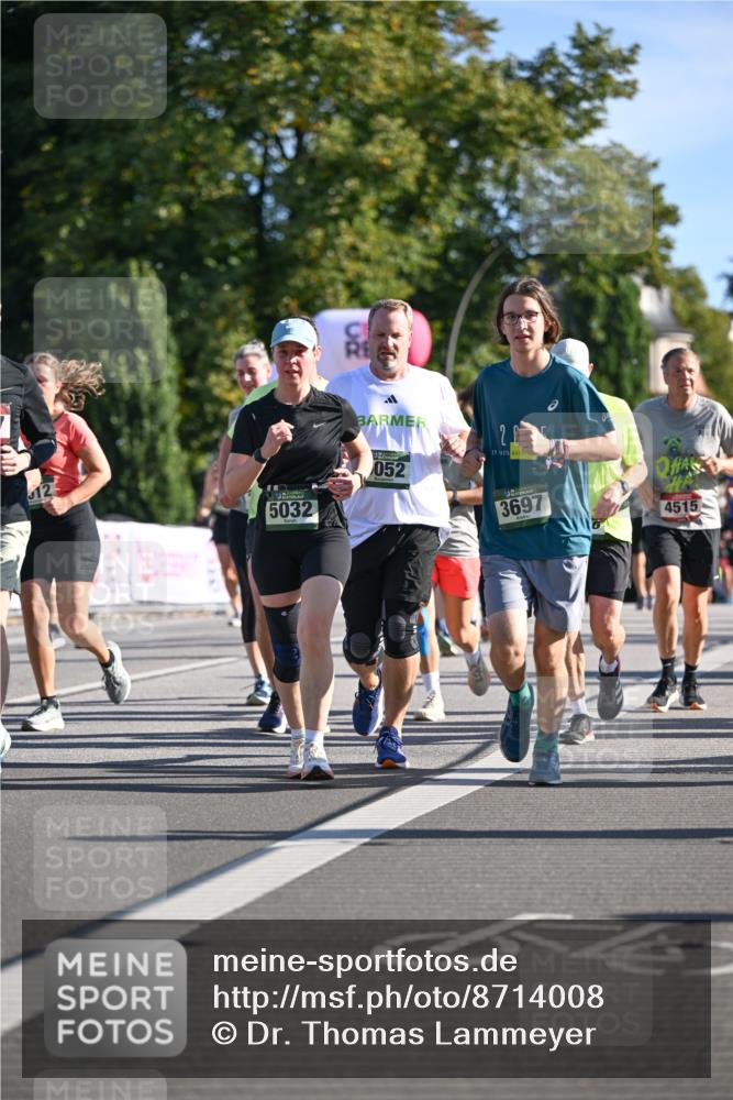 07.09.2025 - BARMER Alsterlauf Dr. Thomas Lammeyer http://msf.ph/oto/8714008 07.09.2025 09:46:35 Laufen 2, 052, 5032, 3697, 4515 meine-sportfotos.de