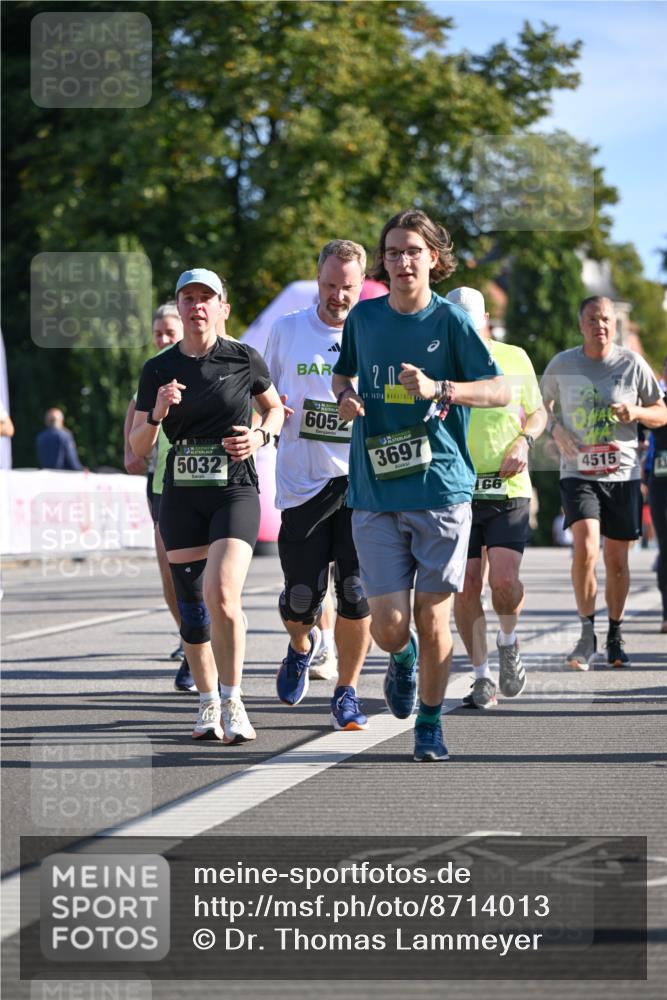07.09.2025 - BARMER Alsterlauf Dr. Thomas Lammeyer http://msf.ph/oto/8714013 07.09.2025 09:46:36 Laufen 5032, 2, 0, 6052, 3697, 66, 4515 meine-sportfotos.de