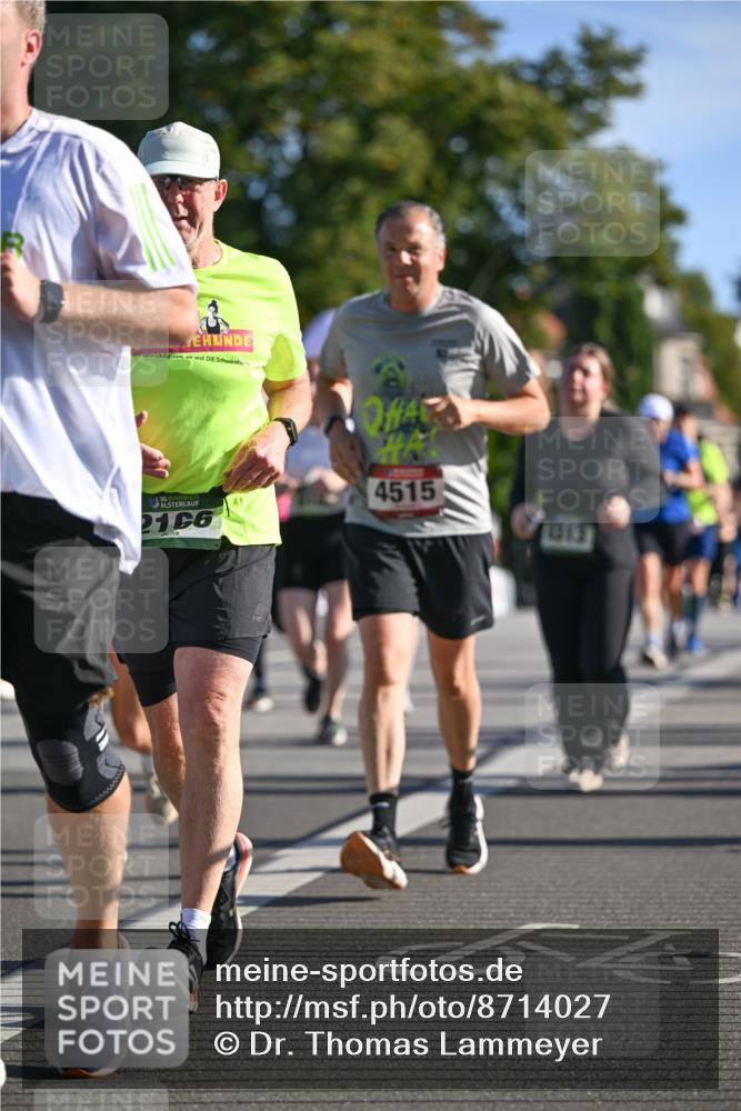 07.09.2025 - BARMER Alsterlauf Dr. Thomas Lammeyer http://msf.ph/oto/8714027 07.09.2025 09:46:38 Laufen 36, 21, 6, 4515, 1913 meine-sportfotos.de