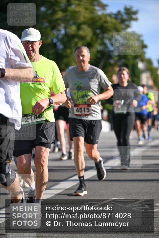 07.09.2025 - BARMER Alsterlauf Dr. Thomas Lammeyer http://msf.ph/oto/8714028 07.09.2025 09:46:38 Laufen 2166, 4515, 1913 meine-sportfotos.de