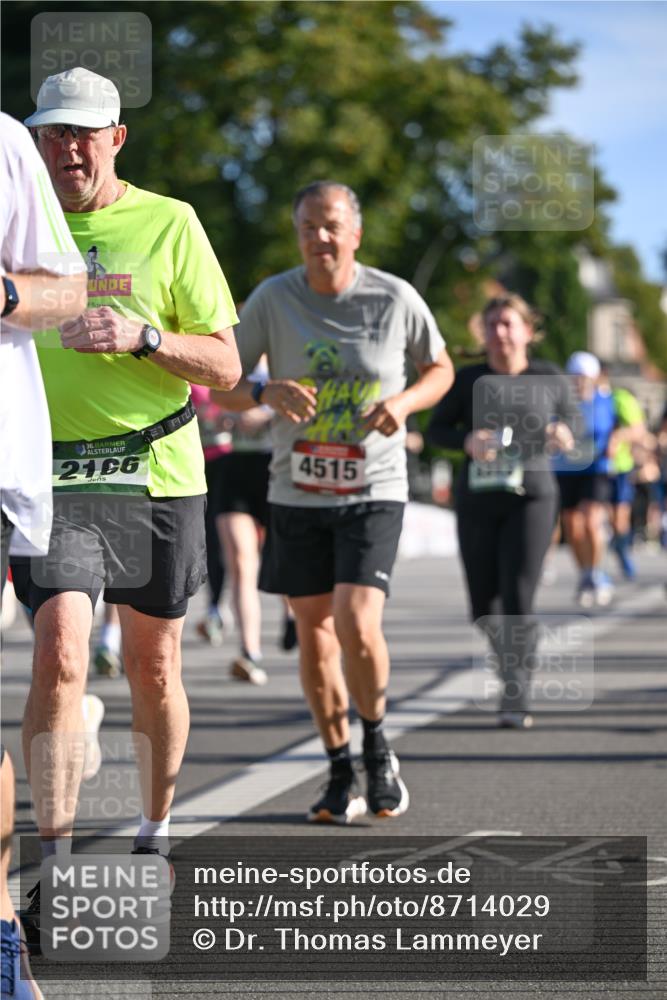 07.09.2025 - BARMER Alsterlauf Dr. Thomas Lammeyer http://msf.ph/oto/8714029 07.09.2025 09:46:38 Laufen 21, 4515 meine-sportfotos.de