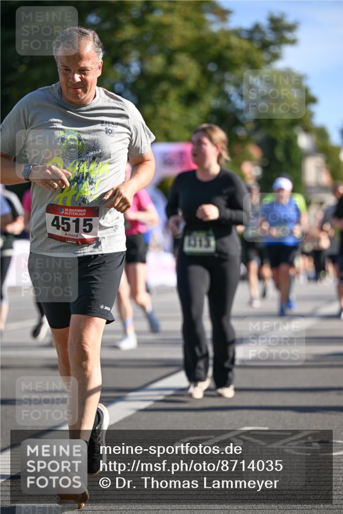07.09.2025 - BARMER Alsterlauf Dr. Thomas Lammeyer http://msf.ph/oto/8714035 07.09.2025 09:46:39 Laufen 1036, 4515, 1313 meine-sportfotos.de