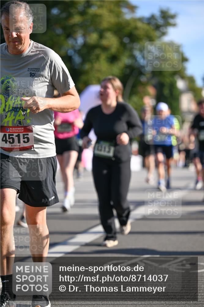 07.09.2025 - BARMER Alsterlauf Dr. Thomas Lammeyer http://msf.ph/oto/8714037 07.09.2025 09:46:39 Laufen 36, 10, 36, 4515, 1313 meine-sportfotos.de