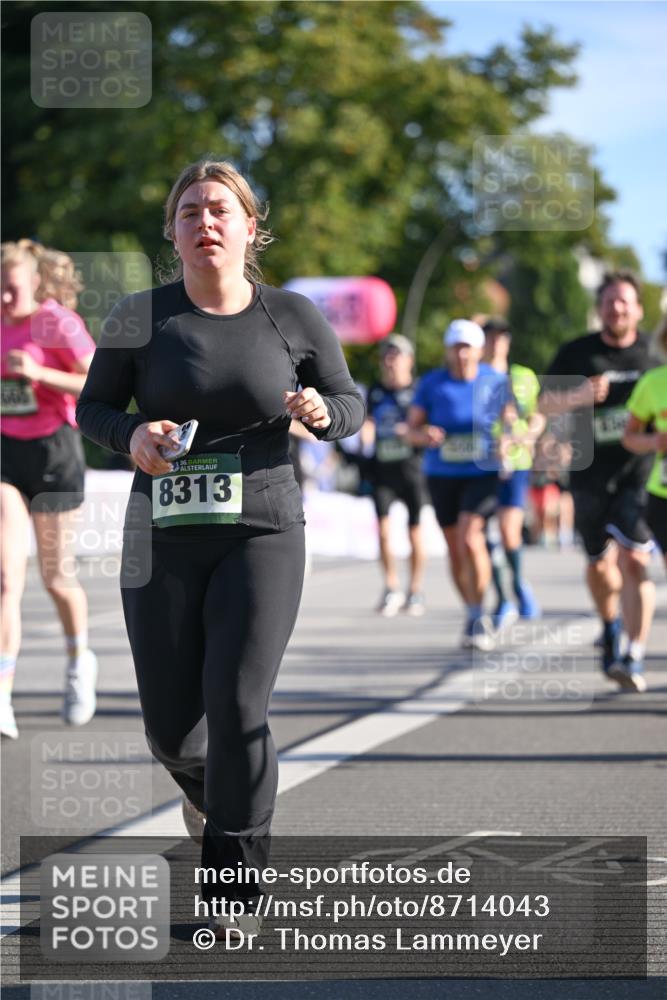 07.09.2025 - BARMER Alsterlauf Dr. Thomas Lammeyer http://msf.ph/oto/8714043 07.09.2025 09:46:41 Laufen 36, 8313 meine-sportfotos.de