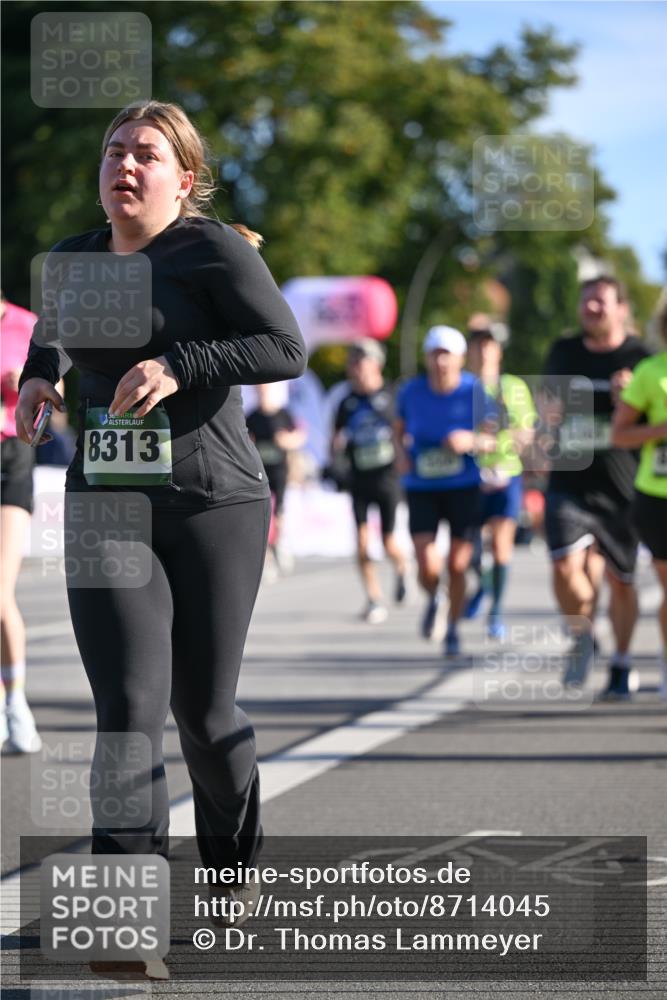 07.09.2025 - BARMER Alsterlauf Dr. Thomas Lammeyer http://msf.ph/oto/8714045 07.09.2025 09:46:41 Laufen 8313 meine-sportfotos.de
