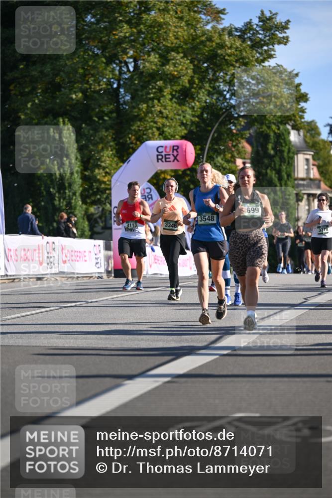 07.09.2025 - BARMER Alsterlauf Dr. Thomas Lammeyer http://msf.ph/oto/8714071 07.09.2025 09:46:46 Laufen 699, 3548, 4113, 3346, 3379 meine-sportfotos.de