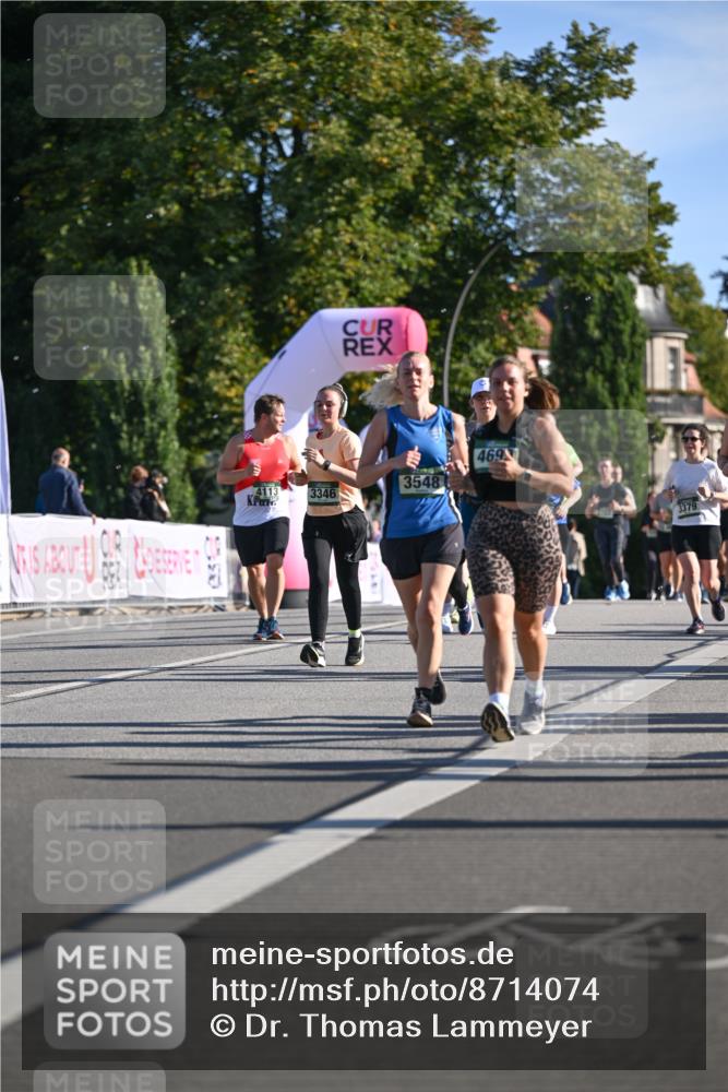 07.09.2025 - BARMER Alsterlauf Dr. Thomas Lammeyer http://msf.ph/oto/8714074 07.09.2025 09:46:46 Laufen 4113, 3346, 3548, 469, 3379 meine-sportfotos.de
