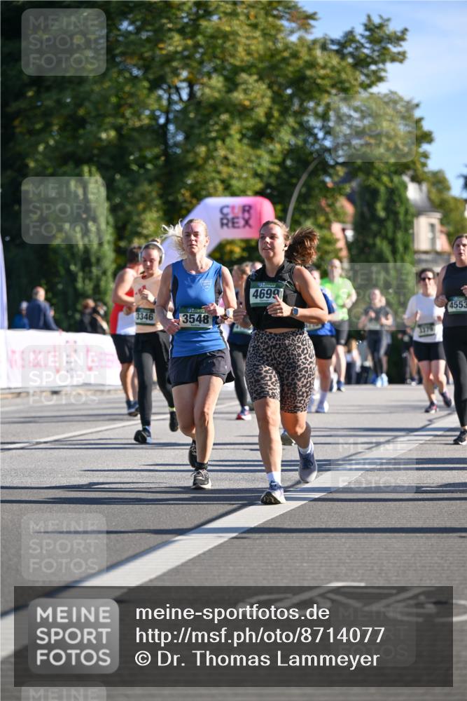 07.09.2025 - BARMER Alsterlauf Dr. Thomas Lammeyer http://msf.ph/oto/8714077 07.09.2025 09:46:47 Laufen 3346, 3548, 4699, 4553, 1979 meine-sportfotos.de