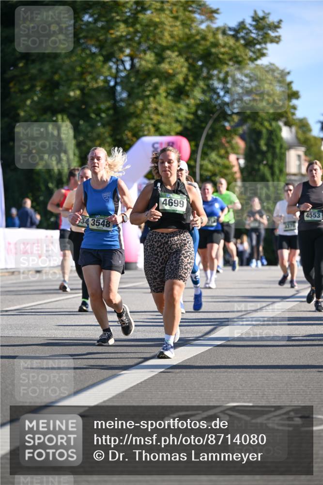 07.09.2025 - BARMER Alsterlauf Dr. Thomas Lammeyer http://msf.ph/oto/8714080 07.09.2025 09:46:48 Laufen 510, 3548, 4699, 4553 meine-sportfotos.de