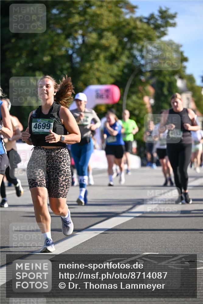 07.09.2025 - BARMER Alsterlauf Dr. Thomas Lammeyer http://msf.ph/oto/8714087 07.09.2025 09:46:49 Laufen 136, 4699 meine-sportfotos.de