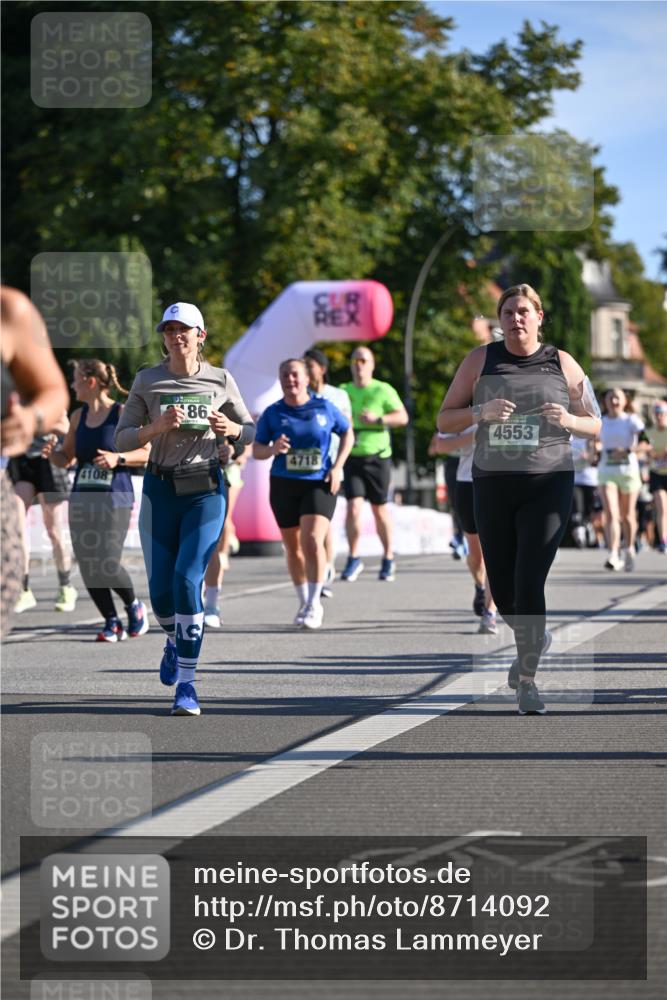 07.09.2025 - BARMER Alsterlauf Dr. Thomas Lammeyer http://msf.ph/oto/8714092 07.09.2025 09:46:50 Laufen 4108, 186, 4718, 4553 meine-sportfotos.de