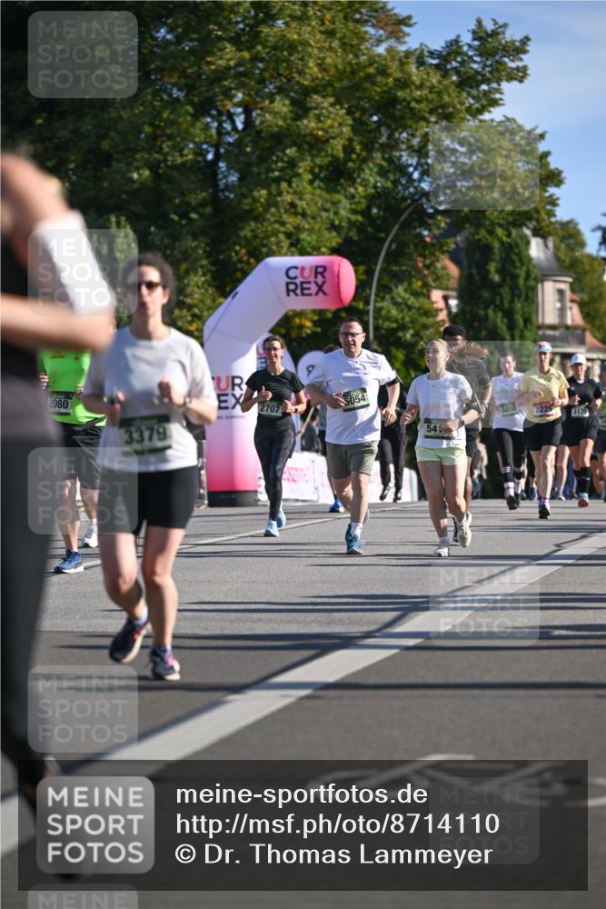 07.09.2025 - BARMER Alsterlauf Dr. Thomas Lammeyer http://msf.ph/oto/8714110 07.09.2025 09:46:53 Laufen 2080, 3379, 2707, 5054, 6050, 2225, 3129, 541 meine-sportfotos.de