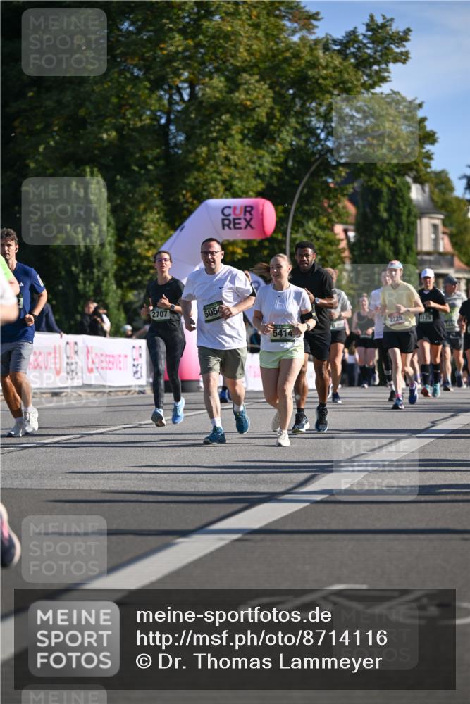 07.09.2025 - BARMER Alsterlauf Dr. Thomas Lammeyer http://msf.ph/oto/8714116 07.09.2025 09:46:54 Laufen 2707, 5054, 5414, 2225, 5125 meine-sportfotos.de