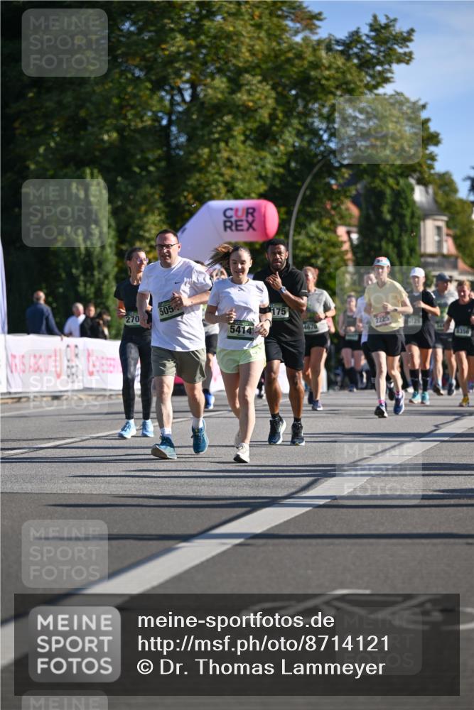 07.09.2025 - BARMER Alsterlauf Dr. Thomas Lammeyer http://msf.ph/oto/8714121 07.09.2025 09:46:54 Laufen 270, 505, 175, 2225, 6125, 5414, 4670, 8356 meine-sportfotos.de