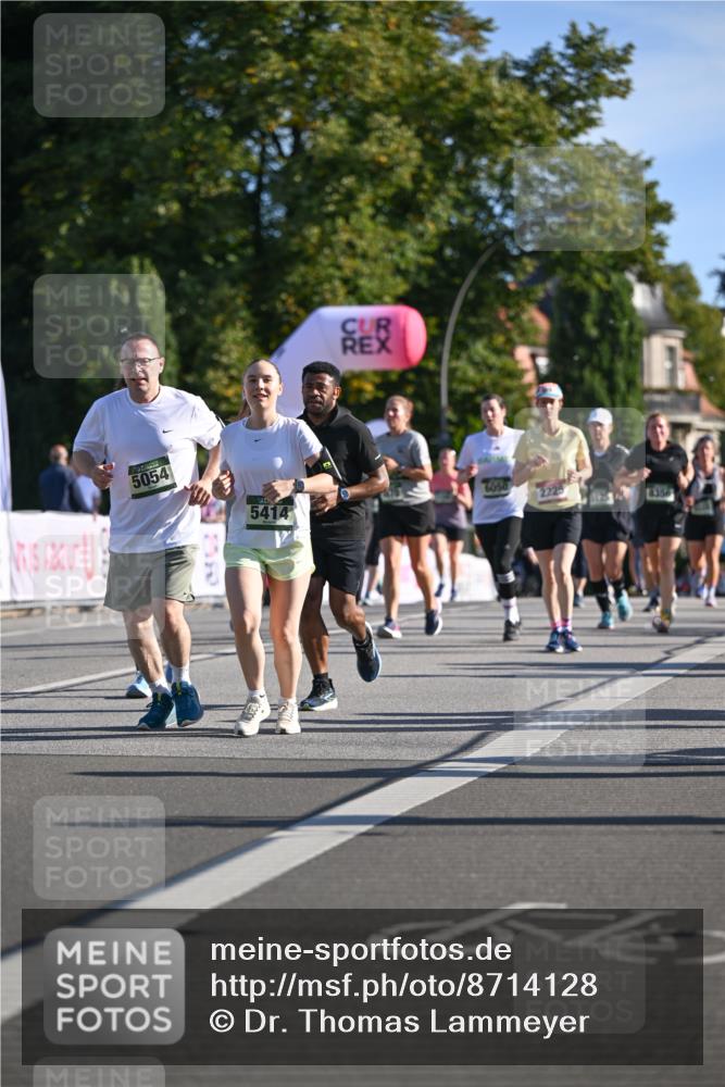 07.09.2025 - BARMER Alsterlauf Dr. Thomas Lammeyer http://msf.ph/oto/8714128 07.09.2025 09:46:55 Laufen 5054, 5414, 6050, 2225 meine-sportfotos.de