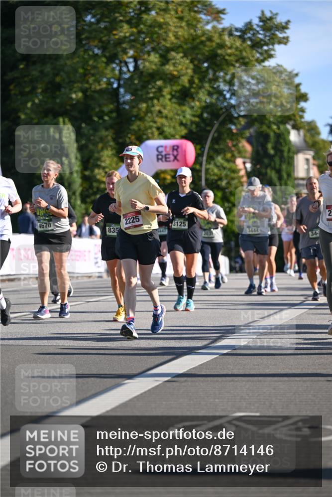 07.09.2025 - BARMER Alsterlauf Dr. Thomas Lammeyer http://msf.ph/oto/8714146 07.09.2025 09:46:59 Laufen 4670, 2225, 835, 3125, 203, 3444, 344 meine-sportfotos.de