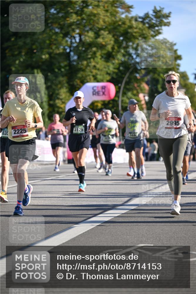 07.09.2025 - BARMER Alsterlauf Dr. Thomas Lammeyer http://msf.ph/oto/8714153 07.09.2025 09:47:00 Laufen 835, 2225, 3125, 2995 meine-sportfotos.de