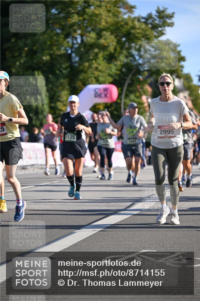 07.09.2025 - BARMER Alsterlauf Dr. Thomas Lammeyer http://msf.ph/oto/8714155 07.09.2025 09:47:00 Laufen 25, 3125, 2995 meine-sportfotos.de